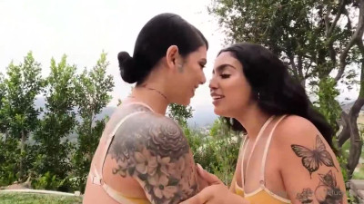 Teens Lesbians Gina Valentina