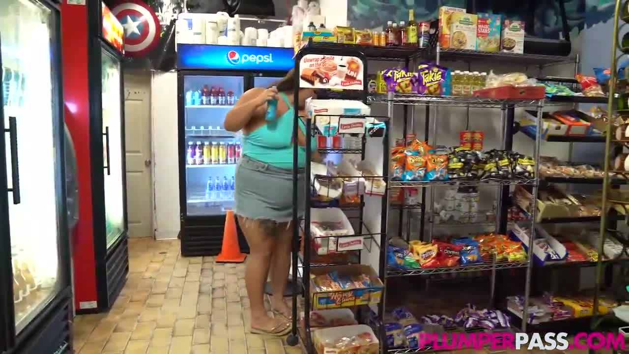 Watch Leila Lewis - BBW Bodega Banging Porn Video - ePornSup.