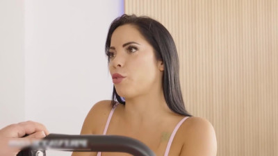 Megan Fiore and Angel Rivas have threesome sex instead of working out