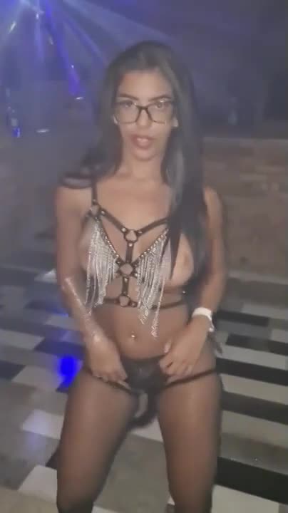 Watch Cogiendo después de la fiesta Porn Video - ePornSup.