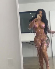 Cardi b hot