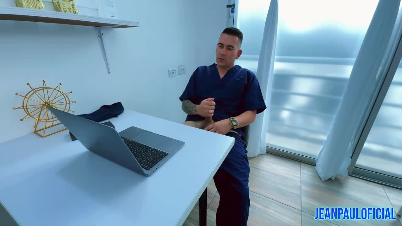 Watch Daniela Andrea es follada por su doctor Porn Video - ePornSup.