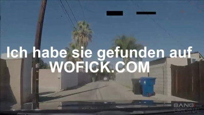 Als Verkehrssaenderin mit dem Cop gefickt