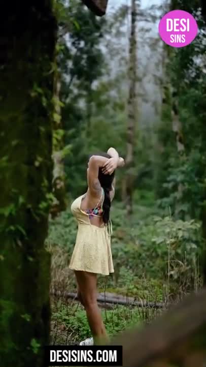 Watch Reshmi Nair - Pee In Open Jungle Porn Video - ePornSup.