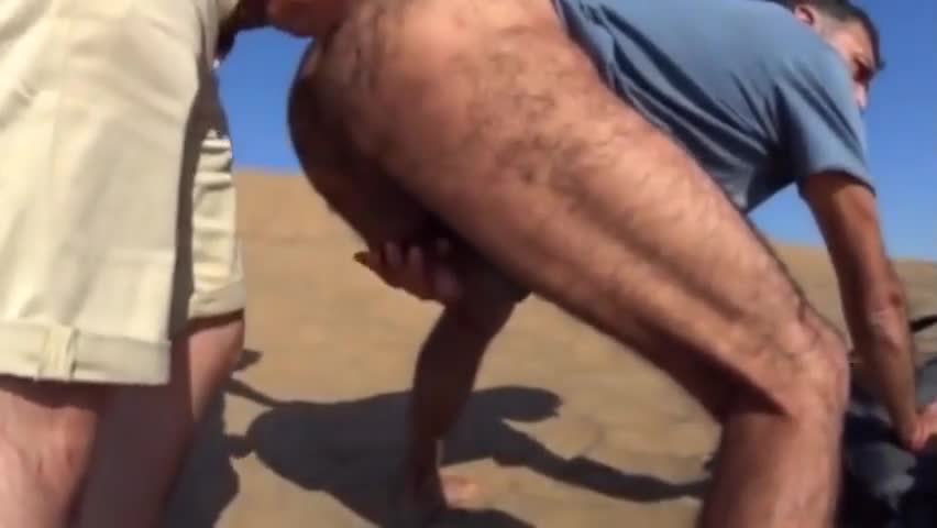 Watch Bareback Outdoor Adventure With A Stranger On A Dune Porn Video - ePornSup.