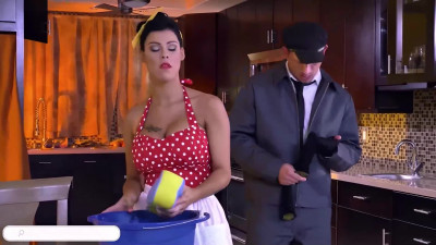 The bored housewife Peta Jensen gets her boobs licked by her husband