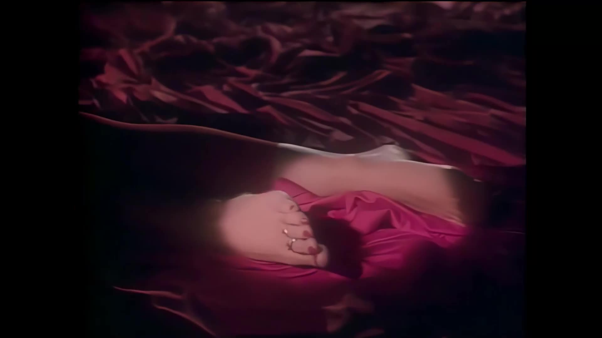 Watch Olivia Newton-John - Soul Kiss DF PMV by IEDIT Porn Video - ePornSup.