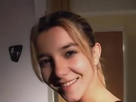 Watch sweet 18year old amateur Porn Video - ePornSup.