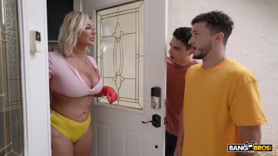 Jenna Starr - Horny Guys Cum Clean