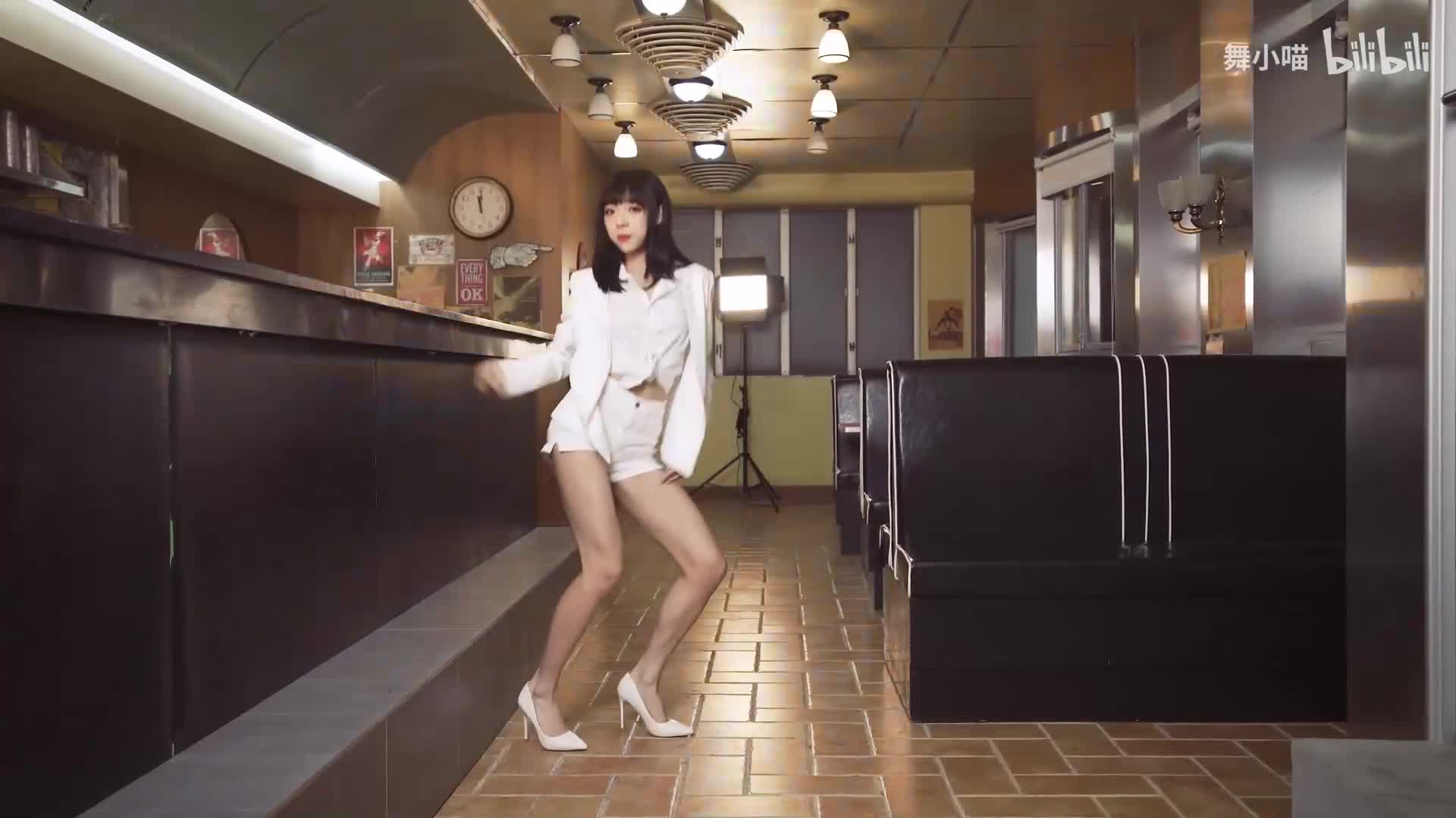 Watch Wu Xiao Miao - Bing Bing ⭐️ AOA PMV by IEDIT Porn Video - ePornSup.