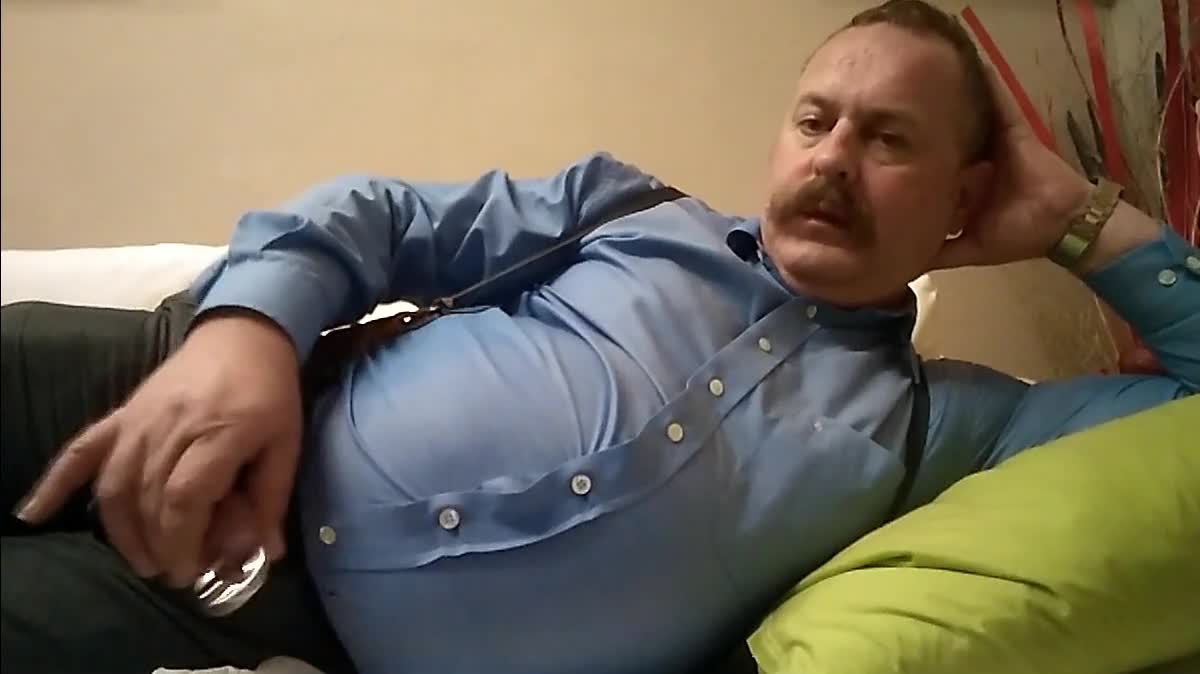 Watch Fat Bear Daddy Amateur Handjob Porn Video - ePornSup.