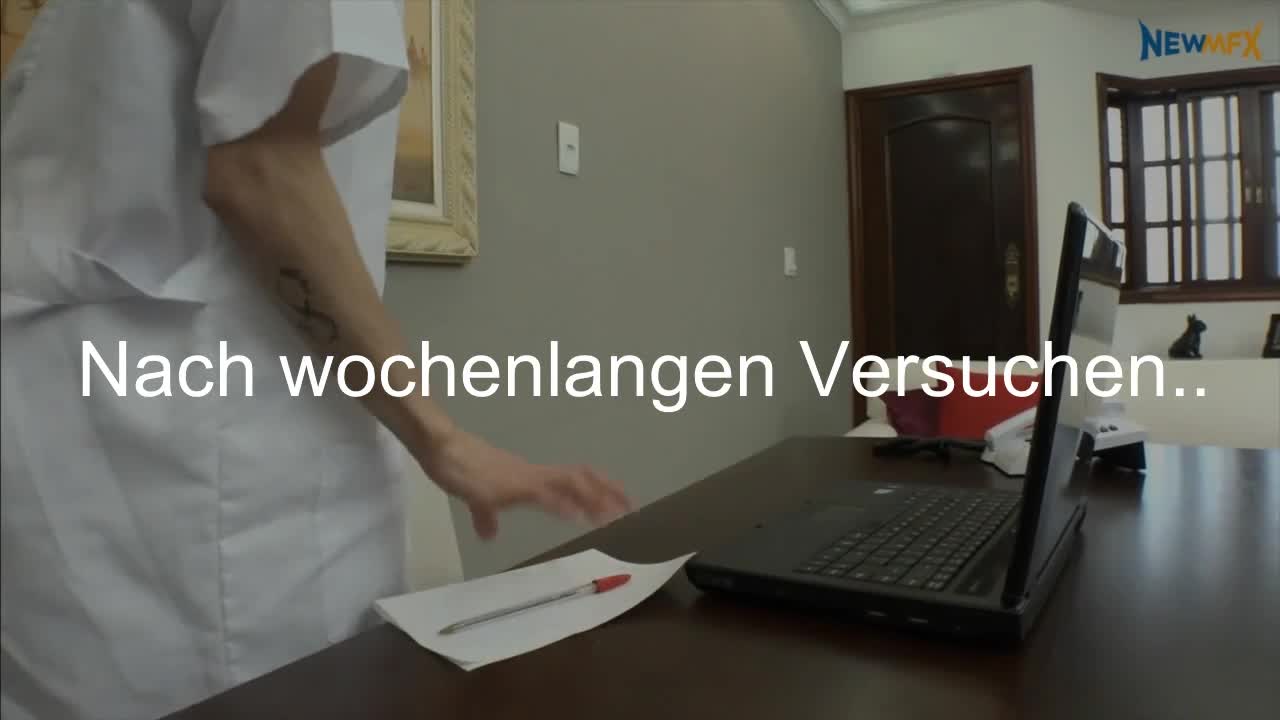 Watch Geile Stunde bei der haebschen Therapeutin Porn Video - ePornSup.