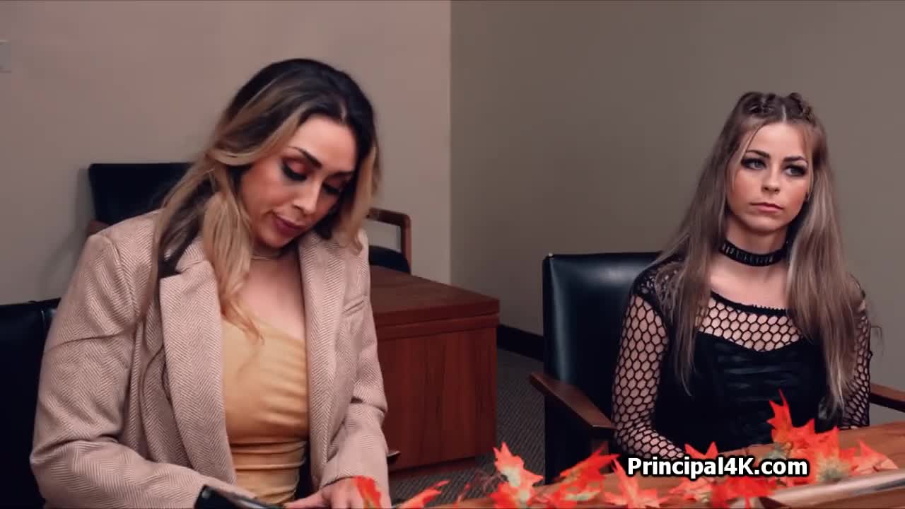 Watch Principal swaps juicy pussies at the office Porn Video - ePornSup.