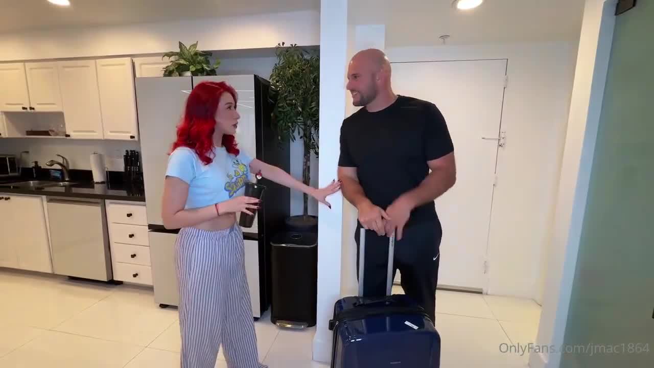 Watch Zoey De Giacomo & JMac Porn Video - ePornSup.