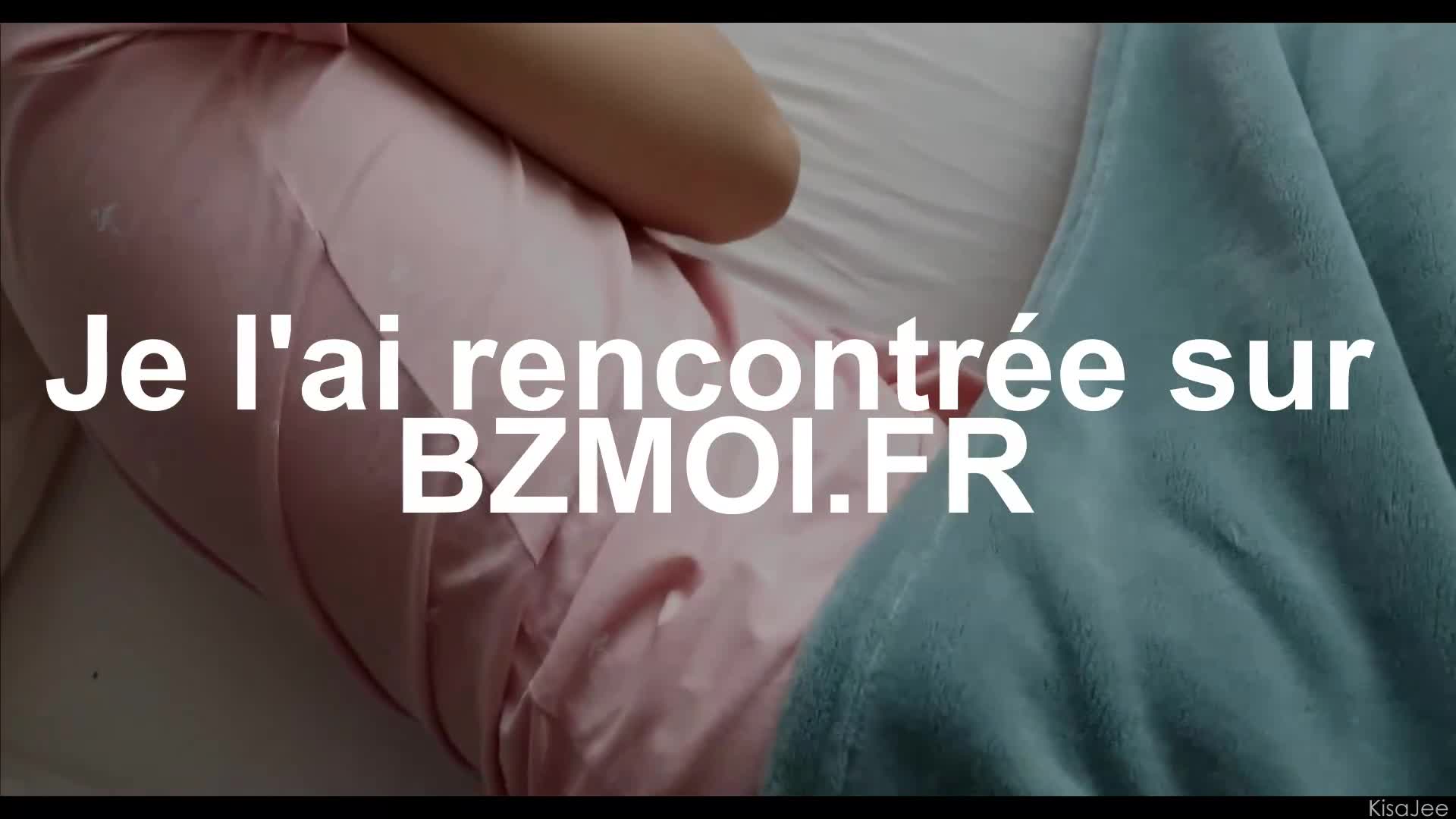 Watch Soeur endormie reveillee avec une bite dans le minou Porn Video - ePornSup.