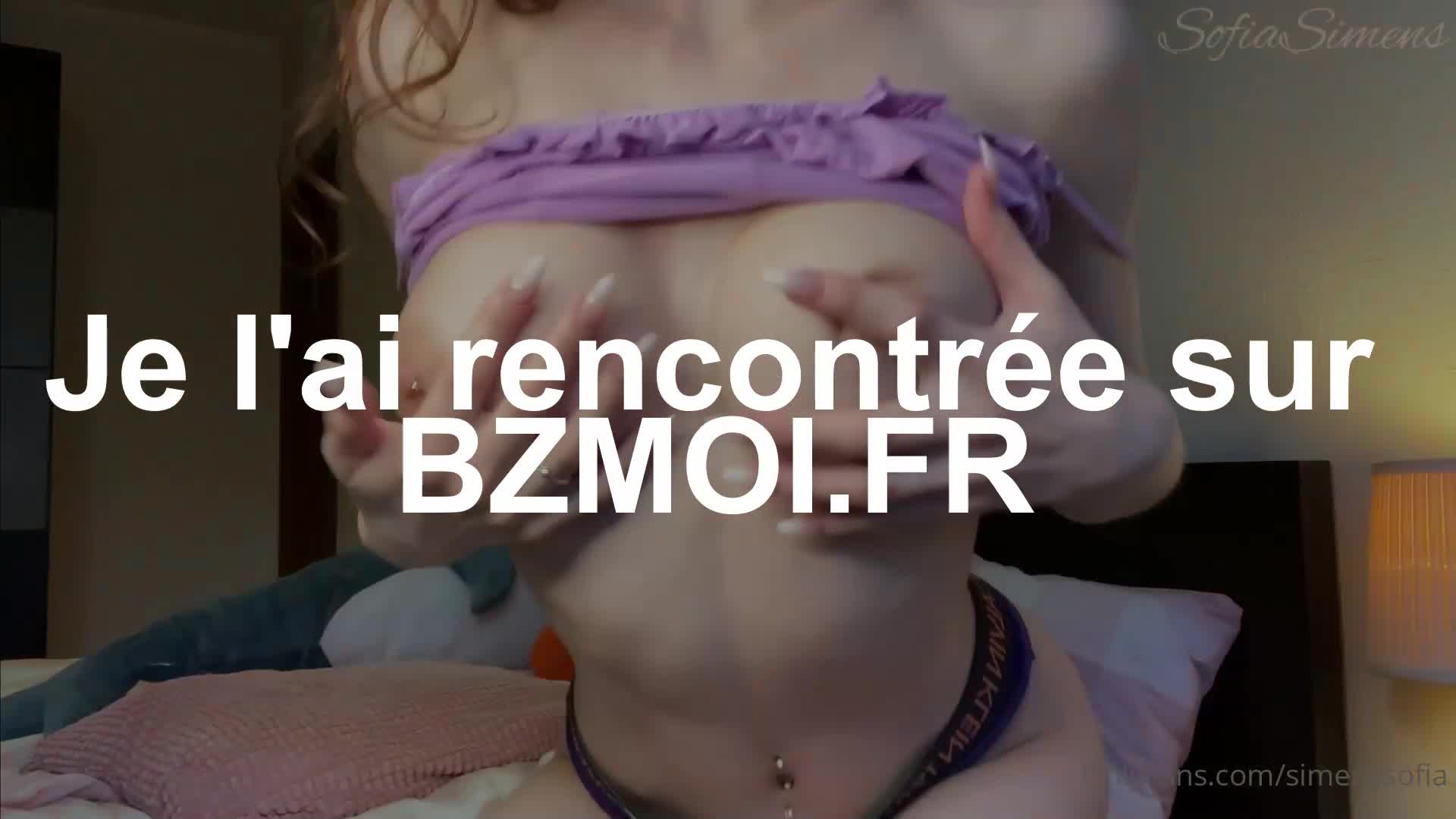 Watch Elle est sexy en enlevant ses sous vetements et en se masturbant Porn Video - ePornSup.