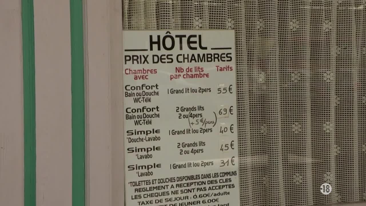 Watch L HOTEL DU FRUIT DEFENDU Porn Video - ePornSup.