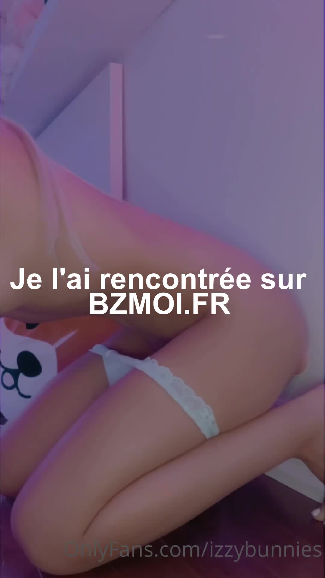 Watch Cette jolie jeune blonde sait comment rendre ses fans excites Porn Video - ePornSup.