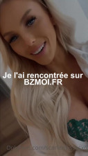 Une blonde aux gros seins se fait baiser dans une video amateur